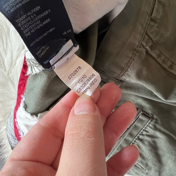Tommy Hilfiger Mens Chino Pants Green Pockets Classic Rise 100% Cotton 34 x 30 - Picture 8 of 8